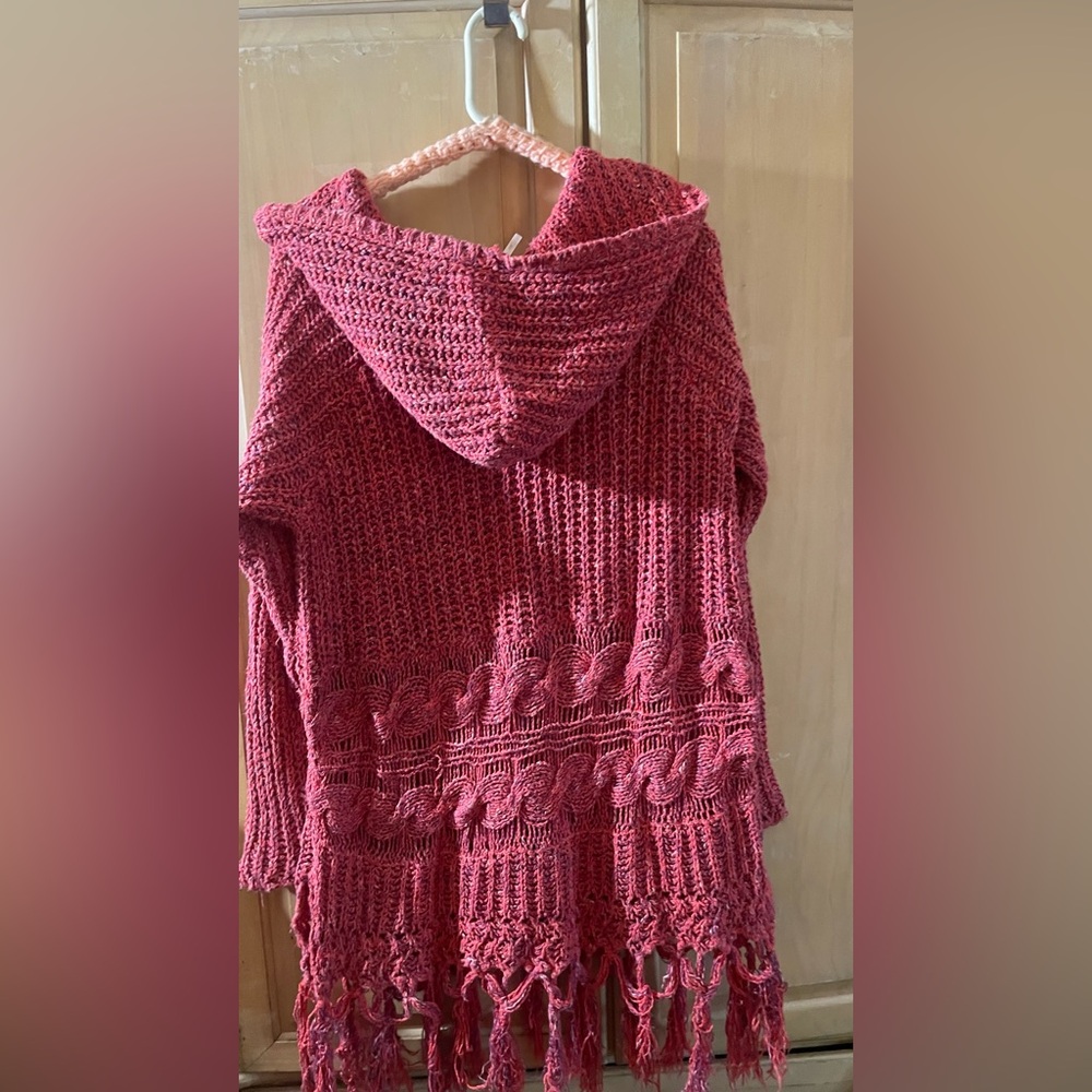 Free People Board Walk loosely knitted Poncho Hoodie. - Picture 2 of 2
